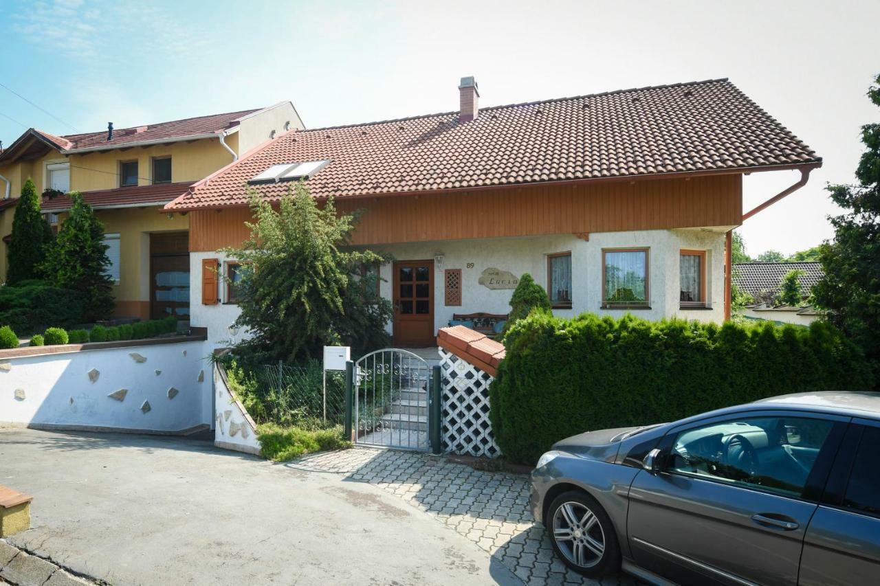 Апартаменты Haus Lucia Эгер Экстерьер фото